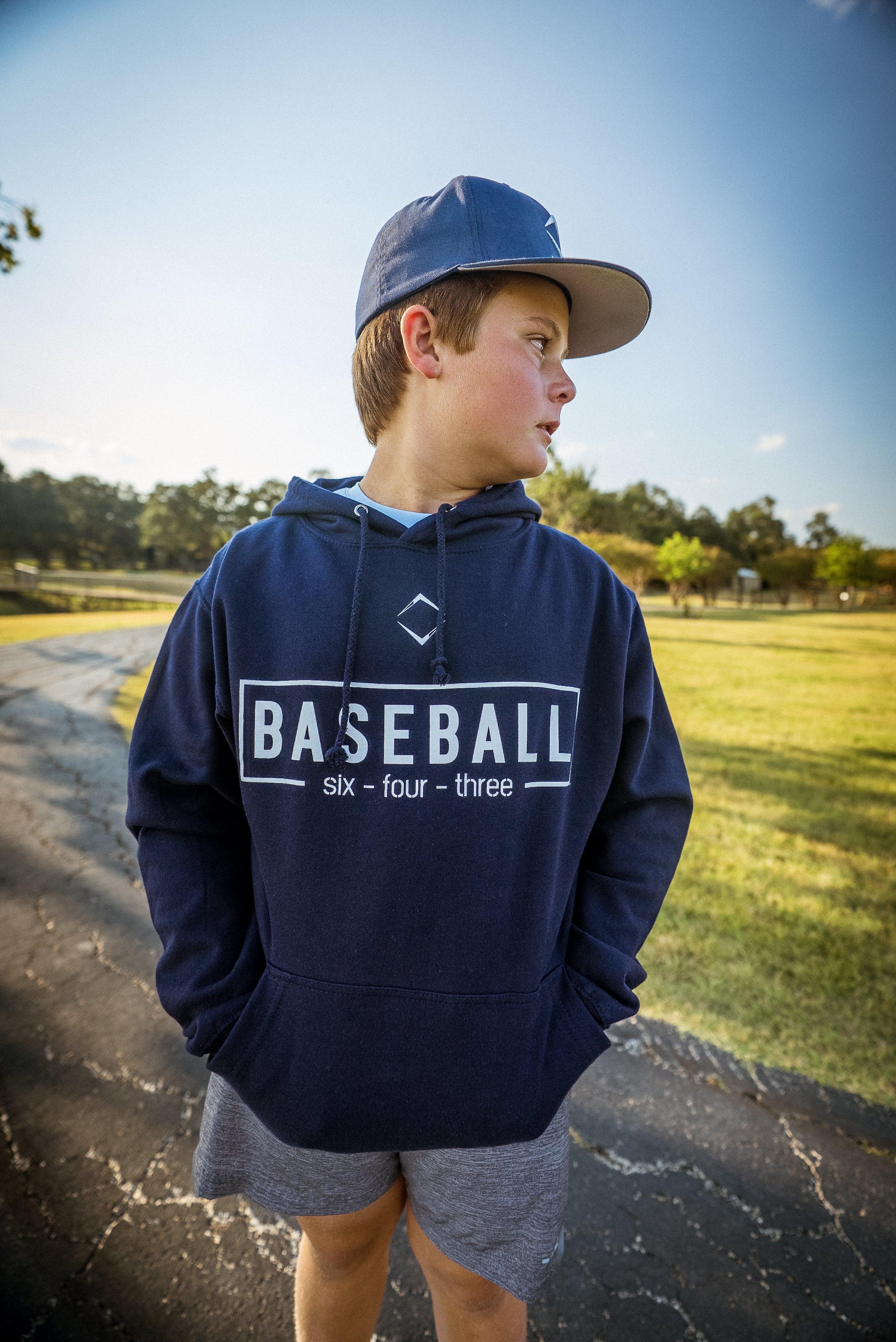 BOX YOUTH HOODIE - NAVY/WHITE V1